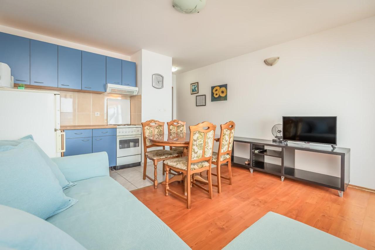 Seaview Apartment Ivana Celina Bagian luar foto